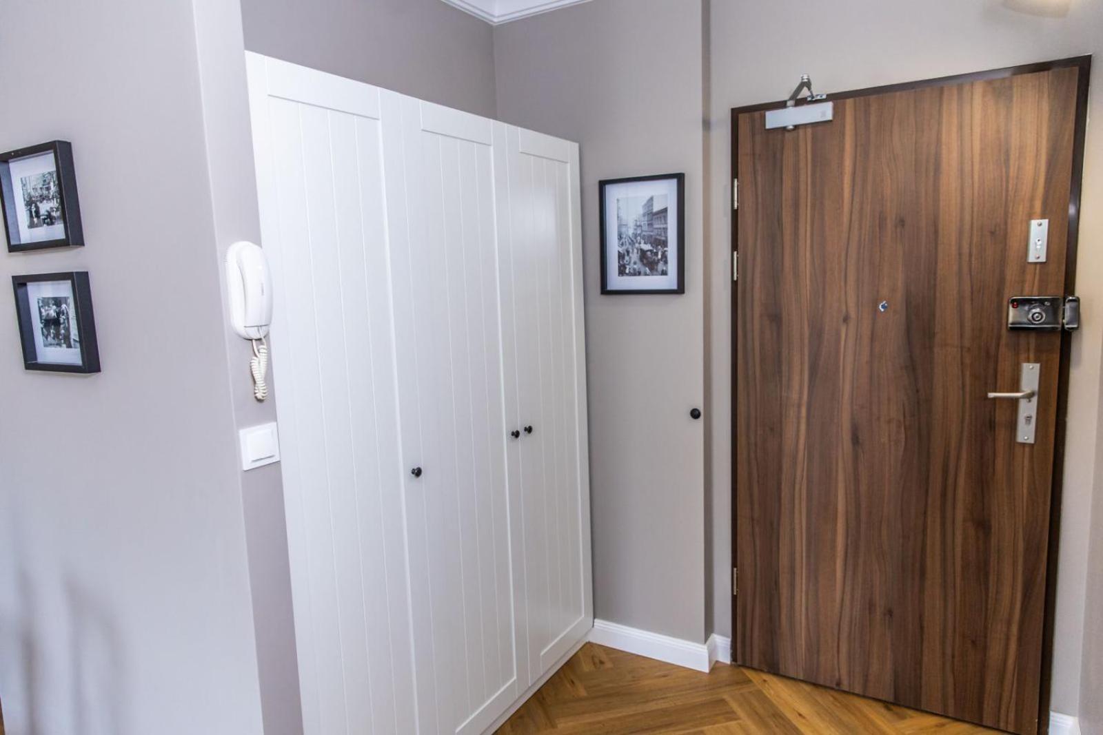 Solar Apartments I Stare Miasto 10Min I Priv Parking Free I Winda I Balkon Stary Toruń Εξωτερικό φωτογραφία