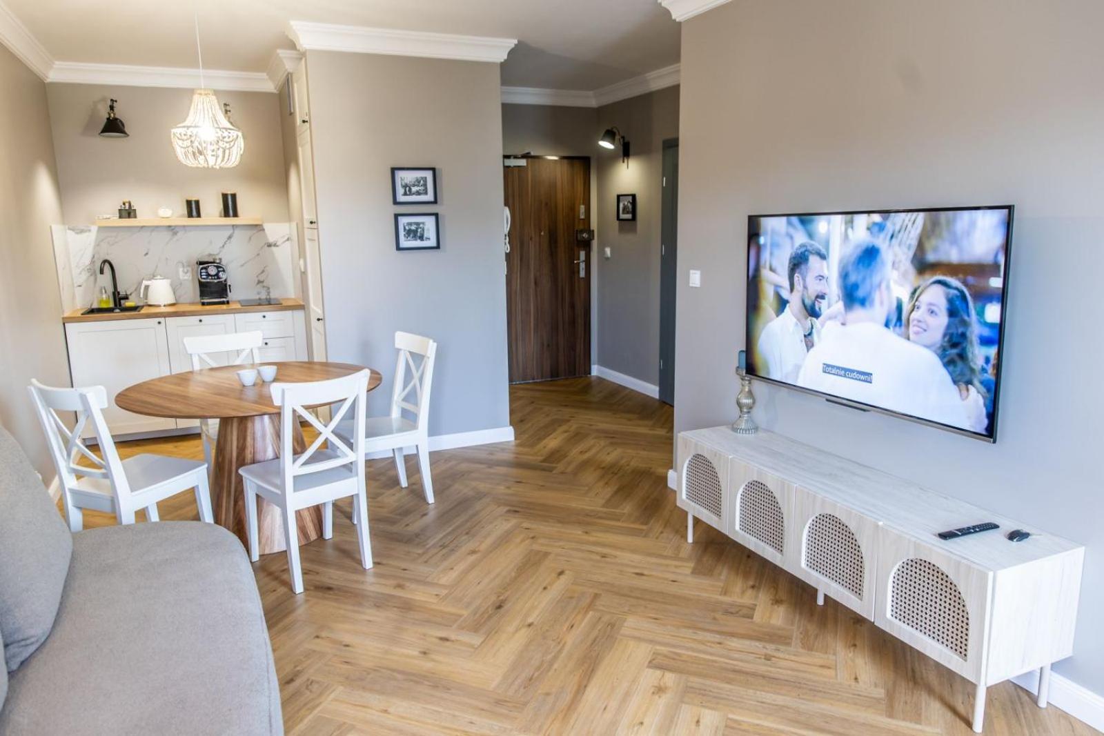 Solar Apartments I Stare Miasto 10Min I Priv Parking Free I Winda I Balkon Stary Toruń Εξωτερικό φωτογραφία