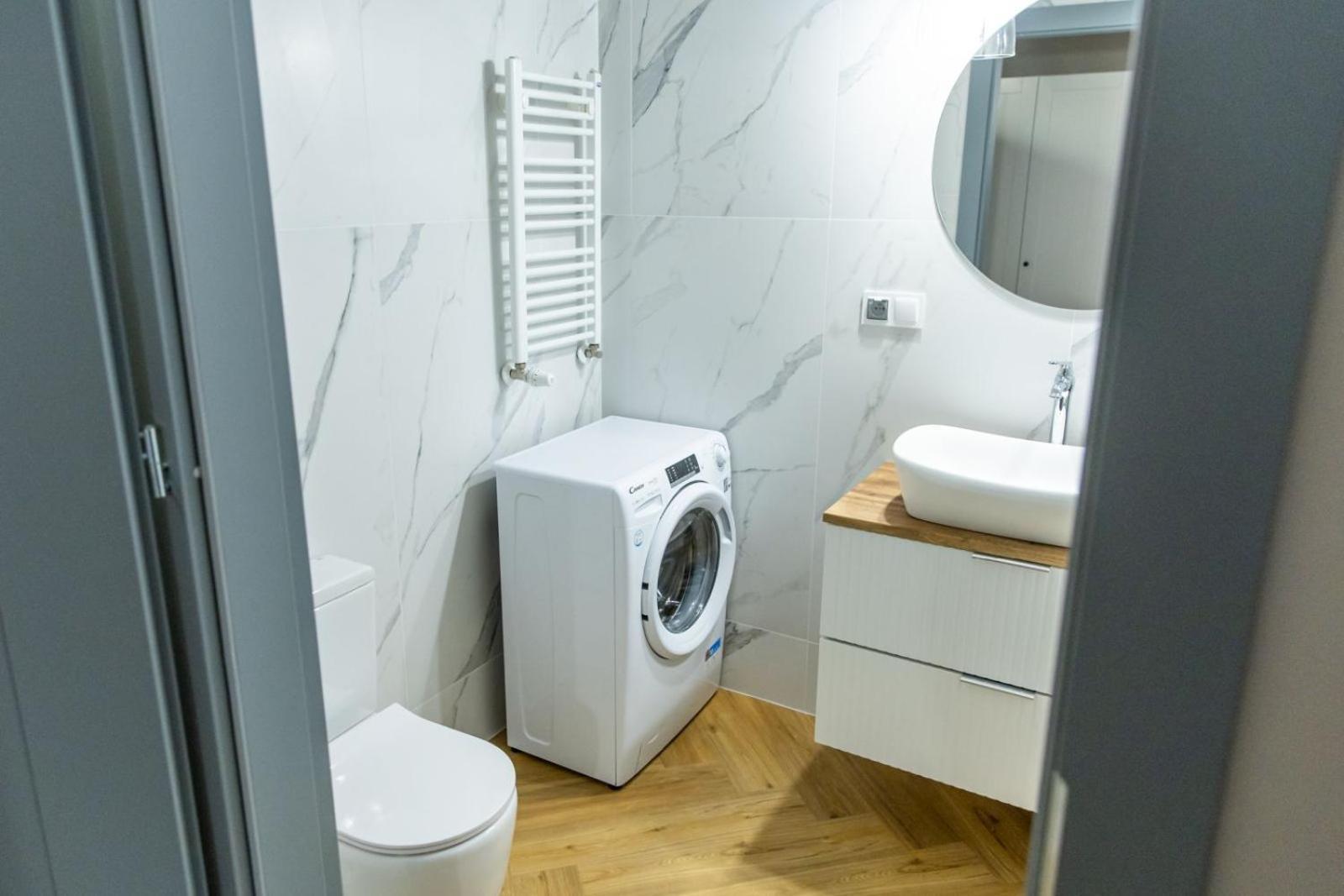 Solar Apartments I Stare Miasto 10Min I Priv Parking Free I Winda I Balkon Stary Toruń Εξωτερικό φωτογραφία